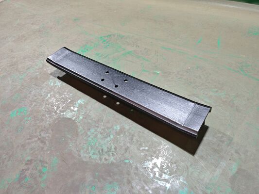 Comatsu PC60 Pista de tênis Triple Grouser Pista de tênis Pitch STG135A-8-750-001