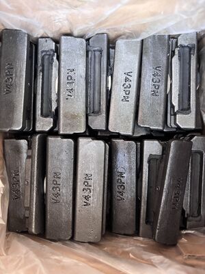 V43PN Balde / Dente da Valetadeira / Pino Retentor de Dentes