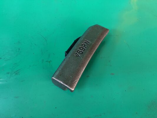 Pin V69PN do fechamento do adaptador dos acessórios dos dentes da cubeta das peças sobresselentes da máquina escavadora