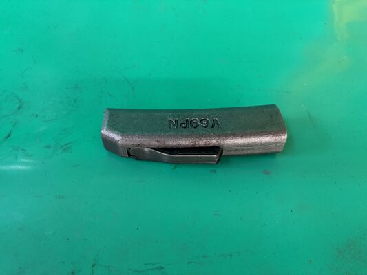 Pin V69PN do fechamento do adaptador dos acessórios dos dentes da cubeta das peças sobresselentes da máquina escavadora