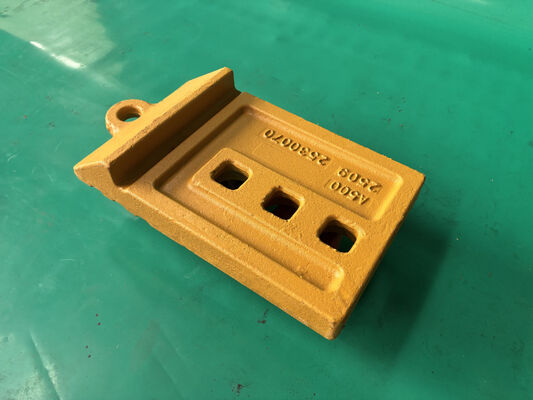 2530070 Fundido Meia flecha Borda Fim 3 buracos 966G 966H 966M 972G