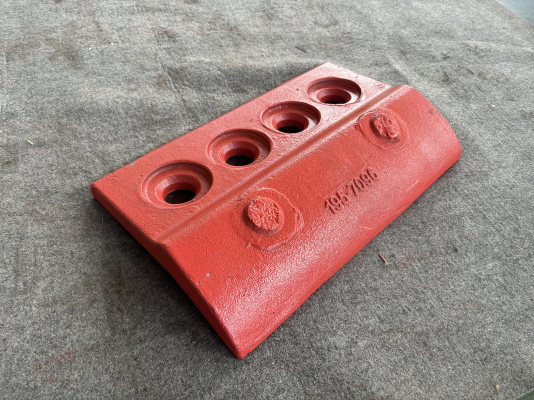 1957096 195-7096 Tampa da placa de desgaste superior da caçamba | Gato